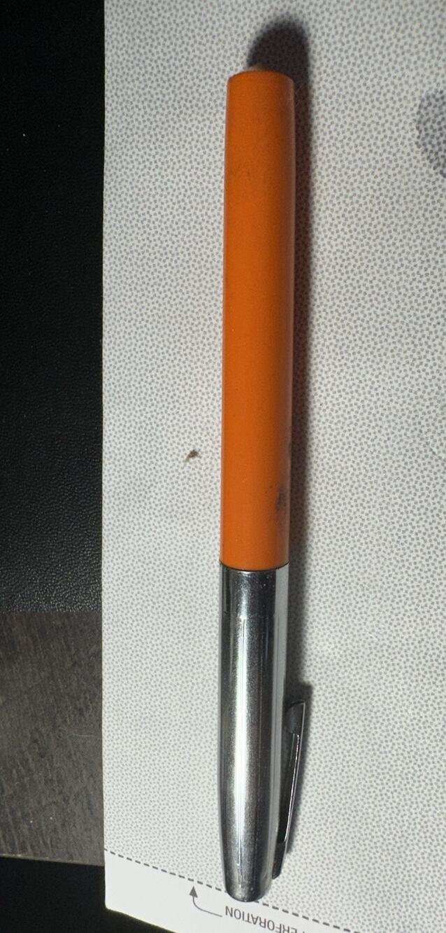 Sheaffer Orange / Chrome Nib F Made in USA Cartridge Fountain Pen Vintage 1970s